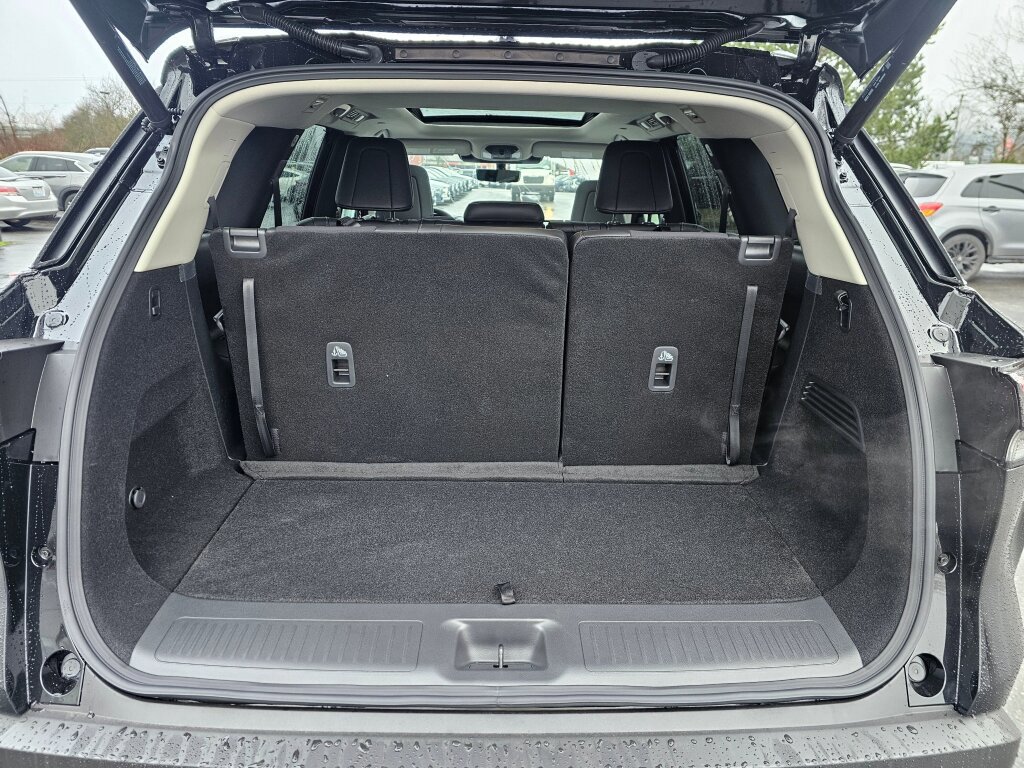 New 2025 INFINITI QX60 Luxe w/ Vision Package image 19