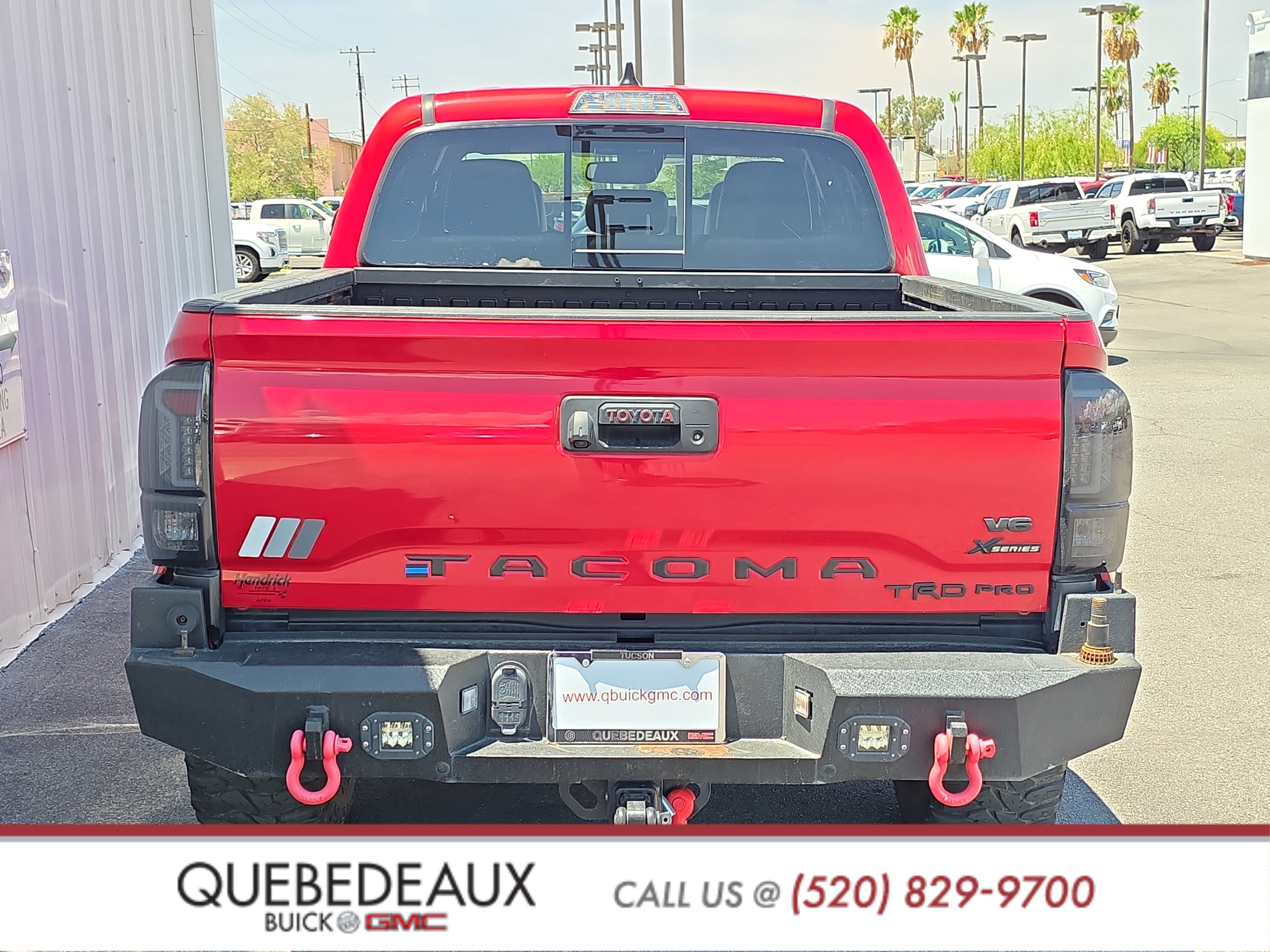 Used 2022 Toyota Tacoma TRD Sport w/ TRD Premium Sport Package AWD/4WD image 6