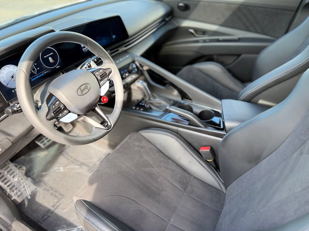 Used 2025 Hyundai Elantra N FWD image 14