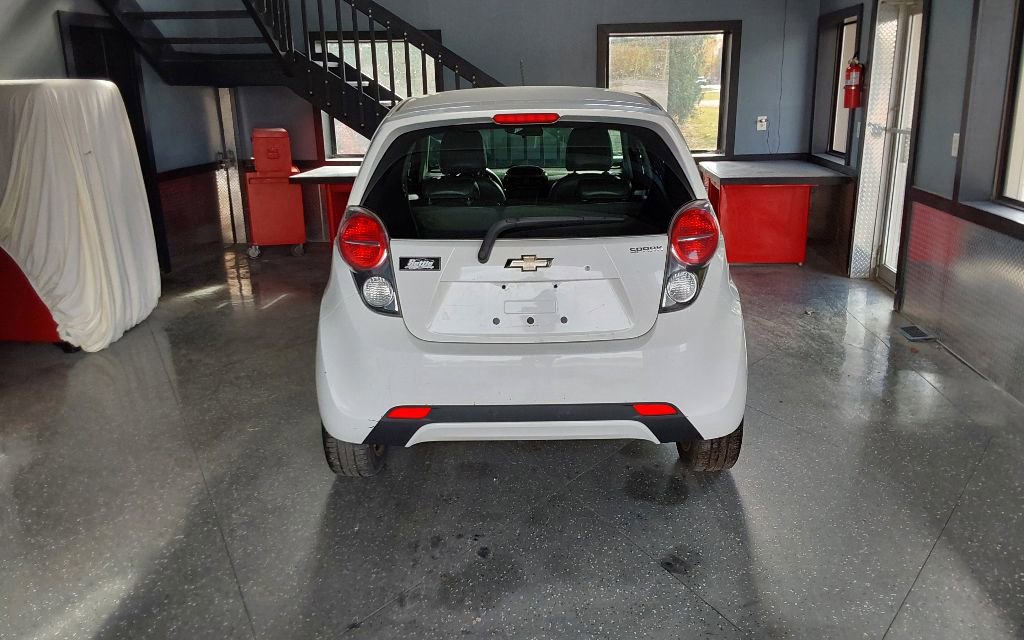 Used 2014 Chevrolet Spark LT FWD image 8