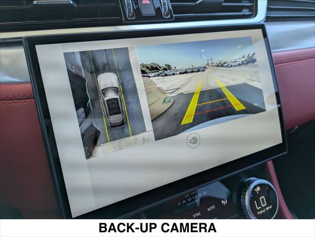 New 2026 Jaguar F-PACE R-Dynamic S image 9