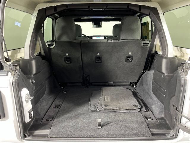 Used 2024 Jeep Wrangler Unlimited Sport AWD/4WD image 43