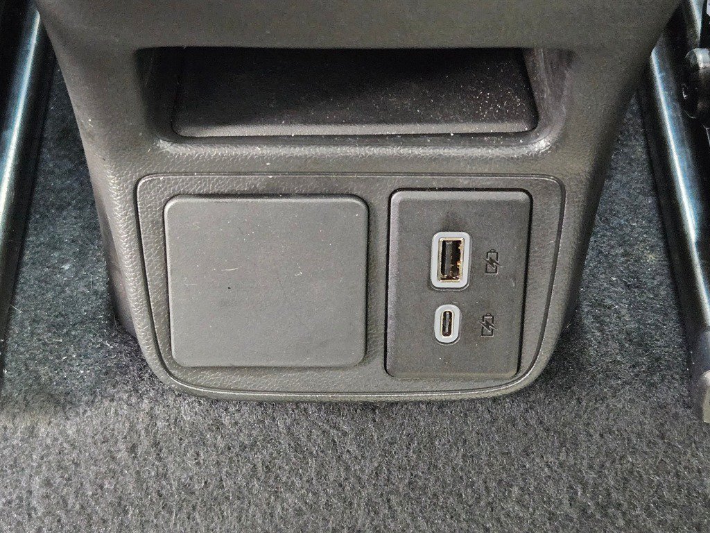 Used 2025 Buick Encore GX Preferred FWD image 17
