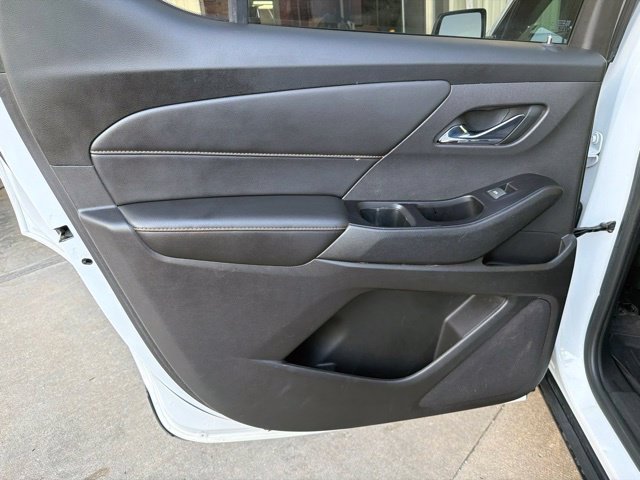 Used 2018 Chevrolet Traverse LS AWD/4WD image 12