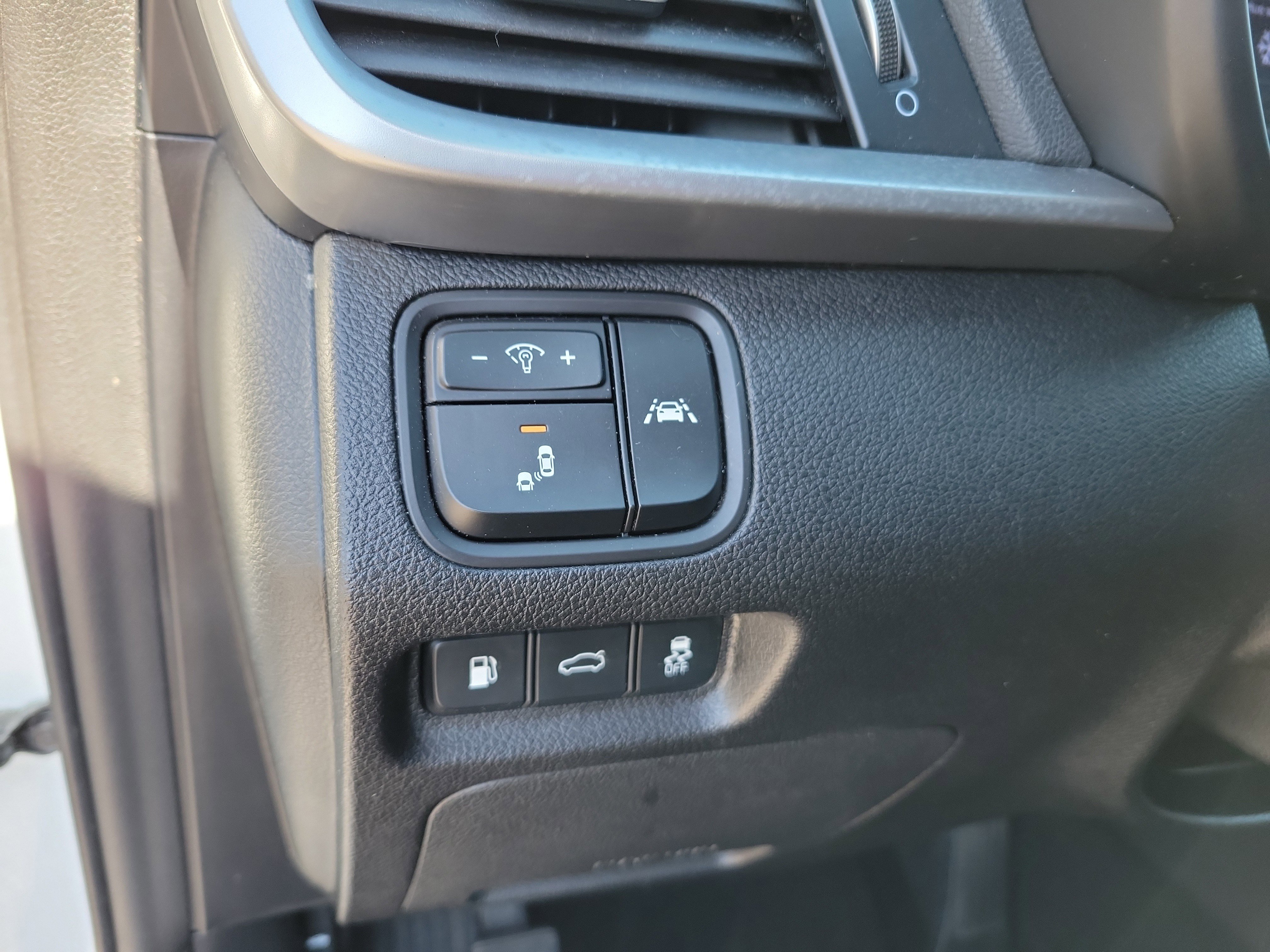 Used 2019 Kia Optima S image 19