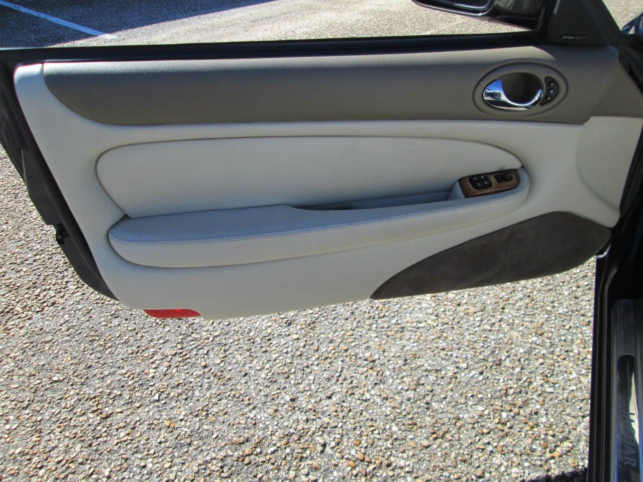 Used 1998 Jaguar XK8 XK8 2dr Convertible image 15