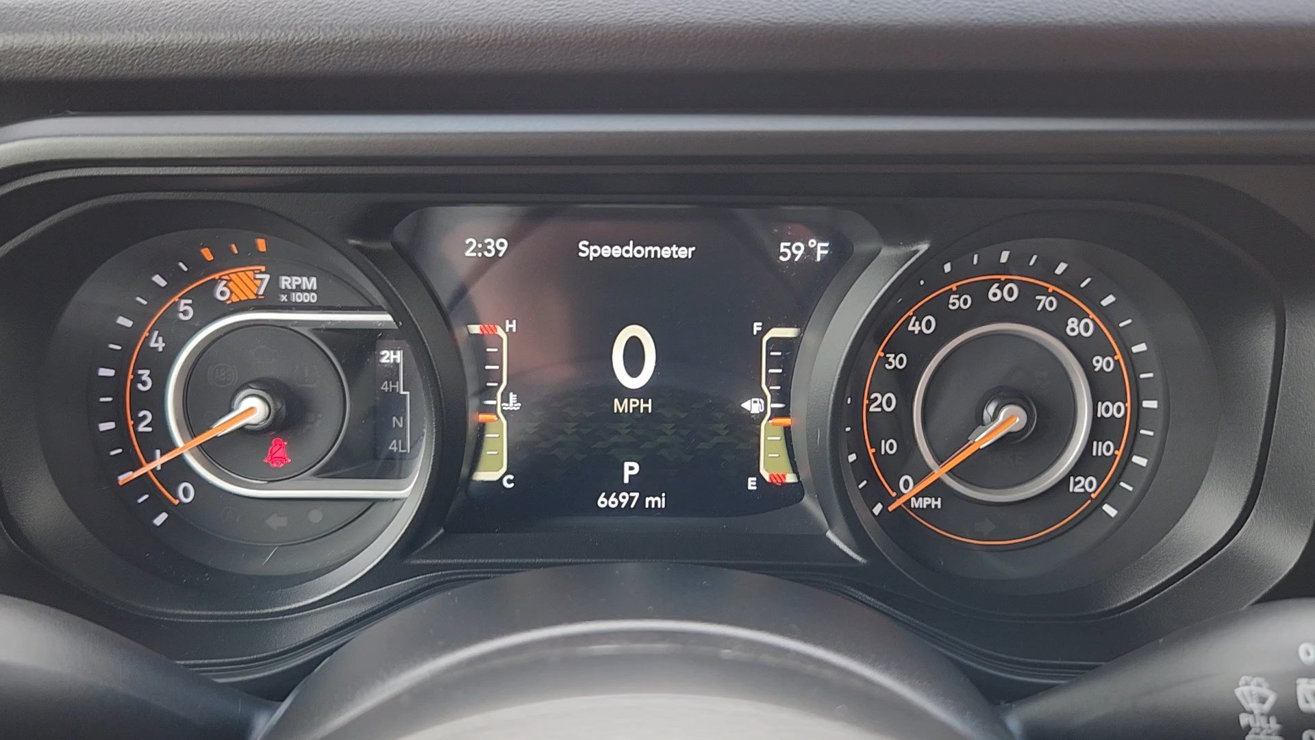 Used 2025 Jeep Wrangler Unlimited Rubicon w/ Convenience Group AWD/4WD image 11