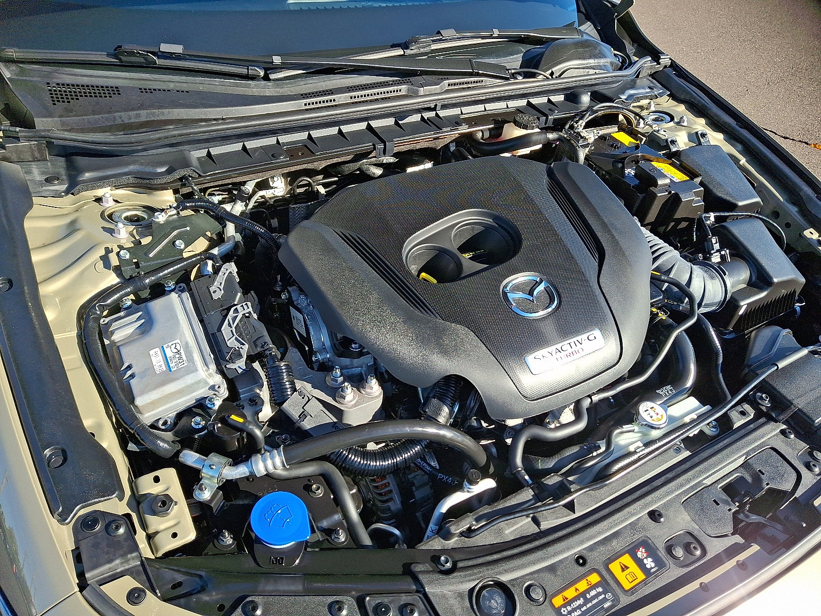 Used 2024 MAZDA MAZDA3 s image 28