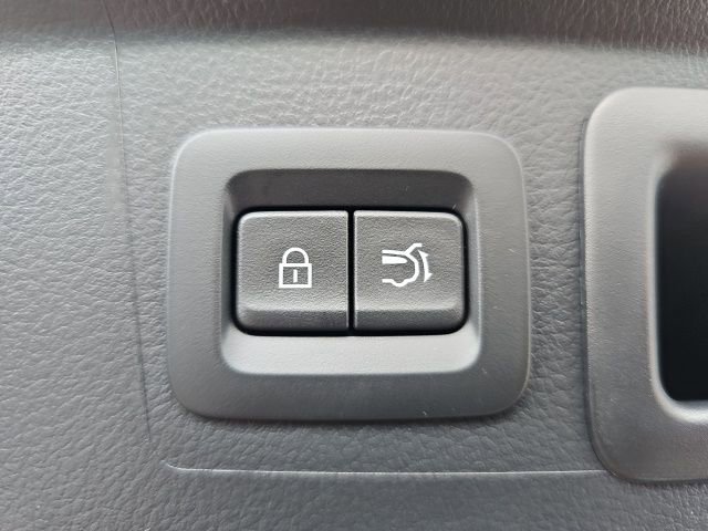 New 2026 MAZDA CX-50 2.5 Hybrid w/ Weather Package AWD/4WD image 16