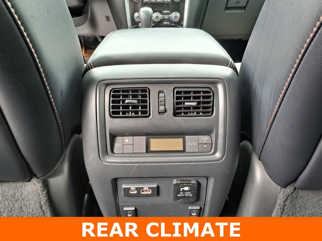 Used 2020 Nissan Pathfinder SL image 26