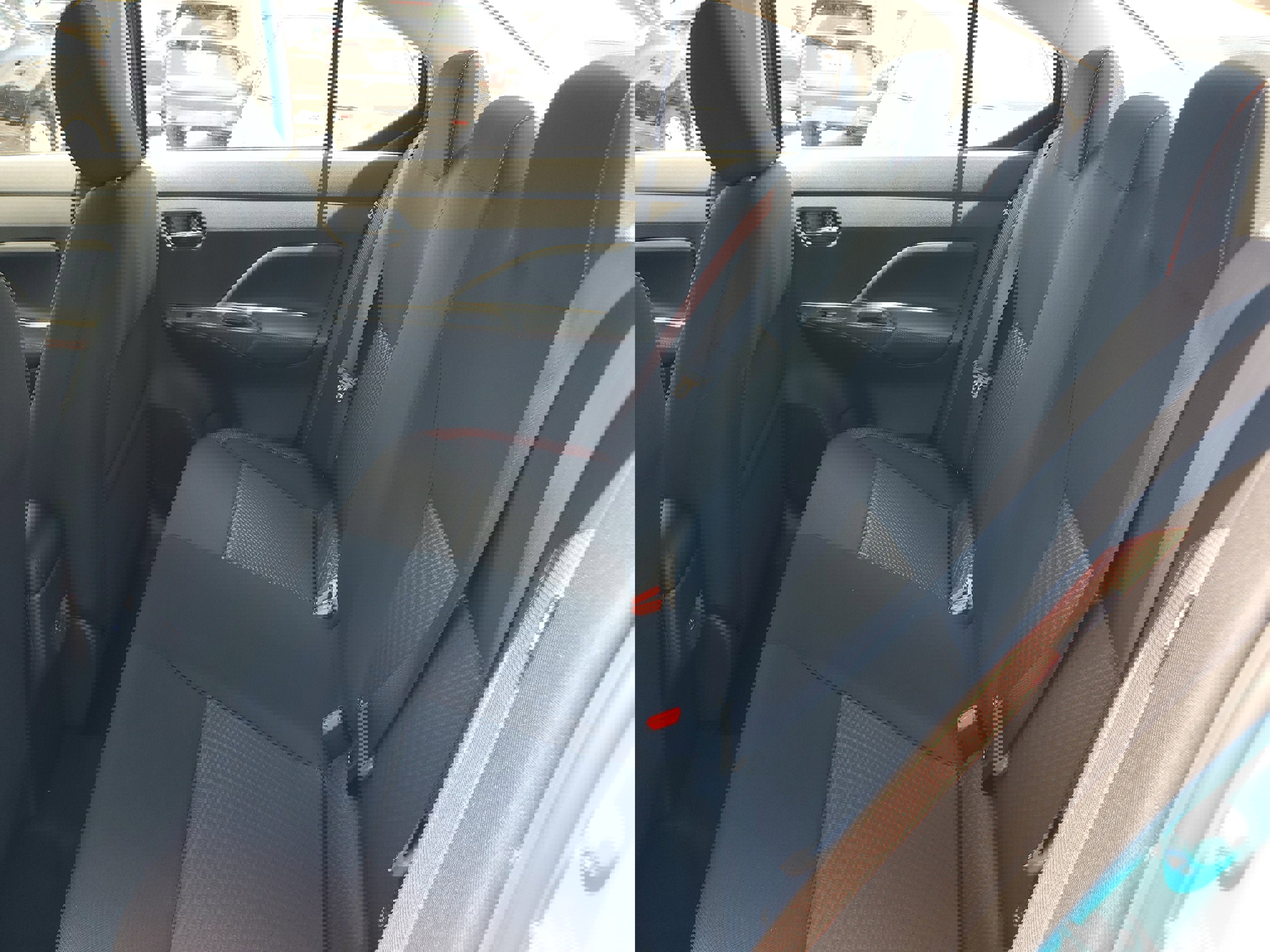 New 2025 Nissan Versa SR w/ Trunk Package image 17