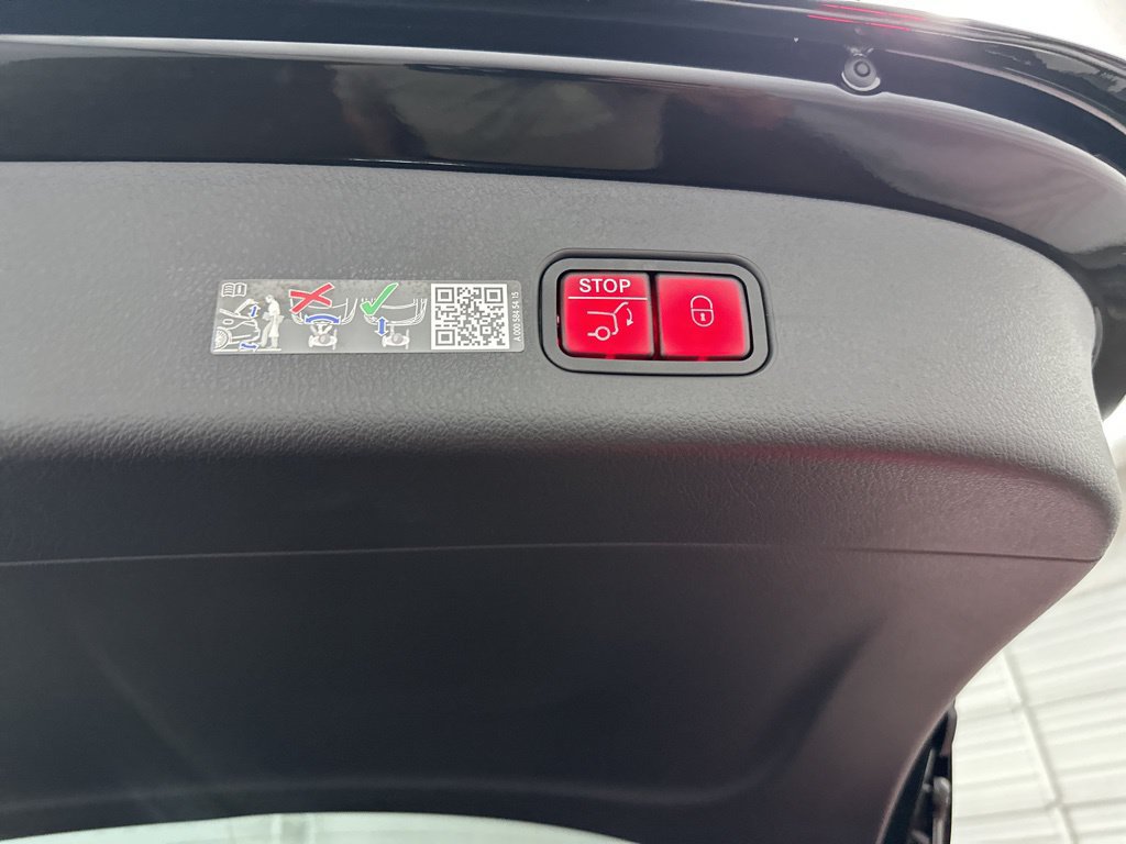 Certified 2026 Mercedes-Benz GLC 300 4MATIC image 25