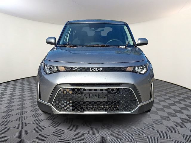 Certified 2023 Kia Soul S FWD image 2