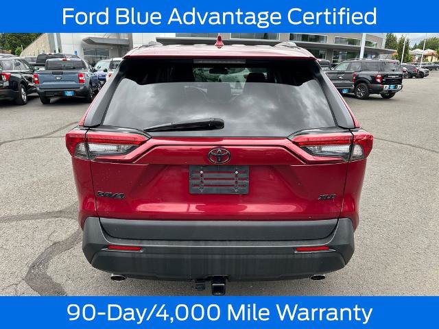 Used 2022 Toyota RAV4 XLE Premium FWD image 6