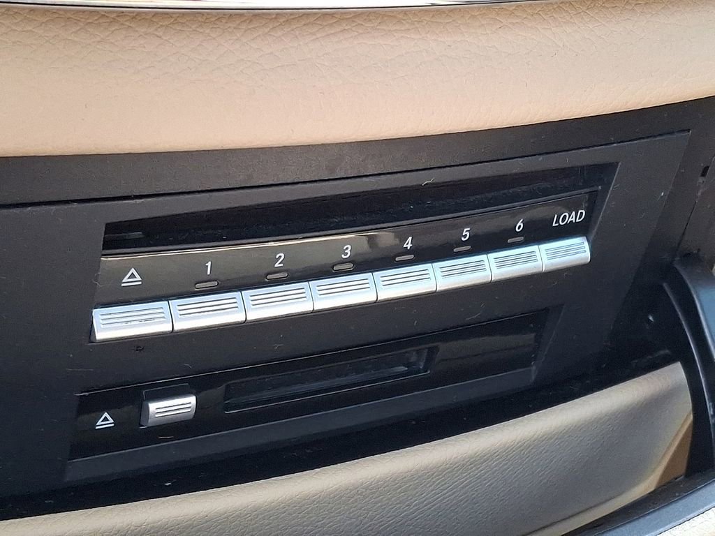 Used 2008 Mercedes-Benz S 550 S 550 4D Sedan image 25