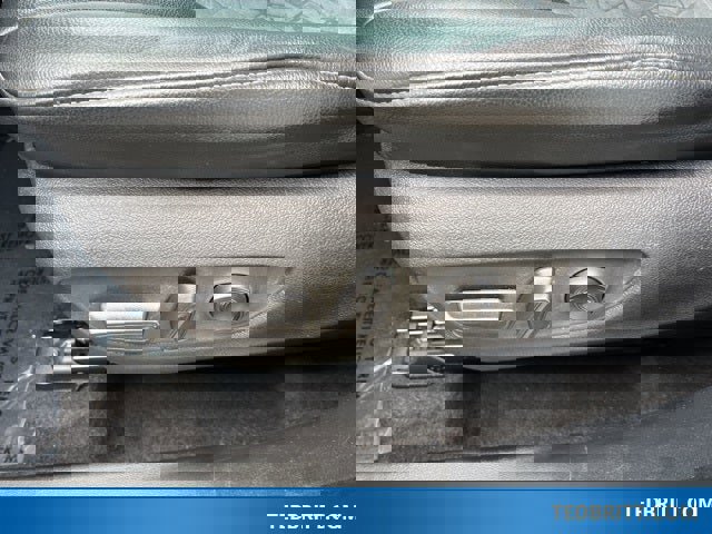 Used 2024 Toyota Highlander XLE image 38