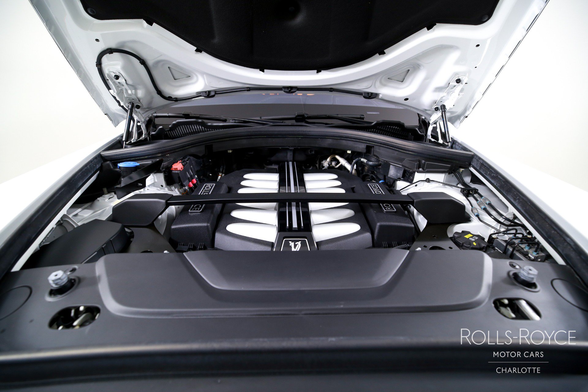 Certified 2020 Rolls-Royce Cullinan AWD/4WD image 41