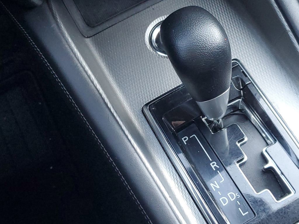 Used 2023 Mitsubishi Outlander Sport SE image 17