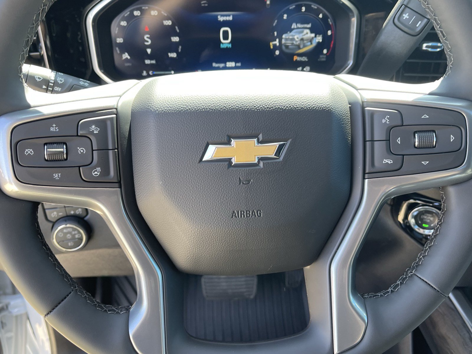New 2026 Chevrolet Silverado 3500 LTZ w/ LTZ Premium Package AWD/4WD image 22
