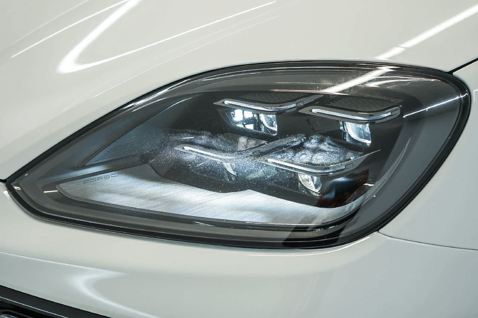 New 2026 Porsche Cayenne AWD/4WD image 15