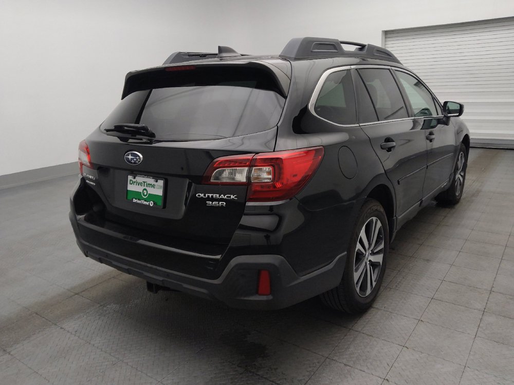 Used 2019 Subaru Outback 3.6R Limited AWD/4WD image 9