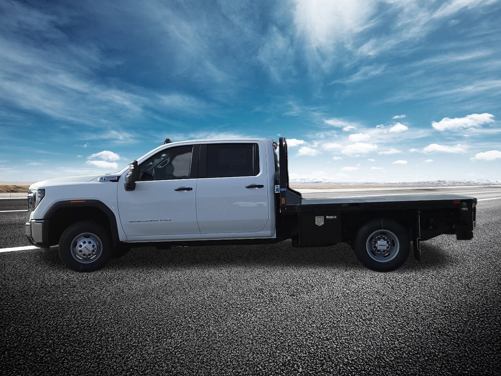 New 2026 GMC Sierra 3500 Pro w/ Convenience Package AWD/4WD image 16