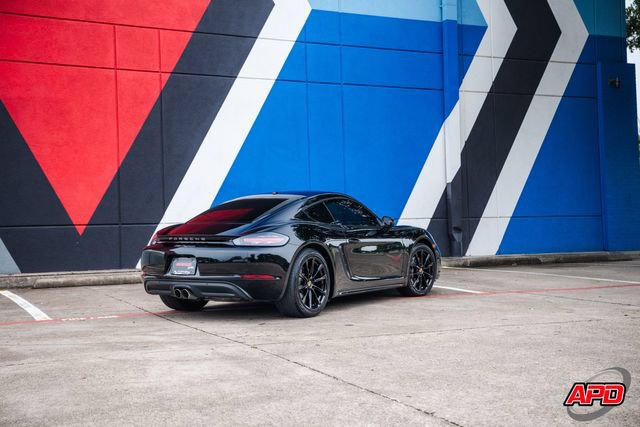 Used 2018 Porsche 718 Cayman RWD image 20