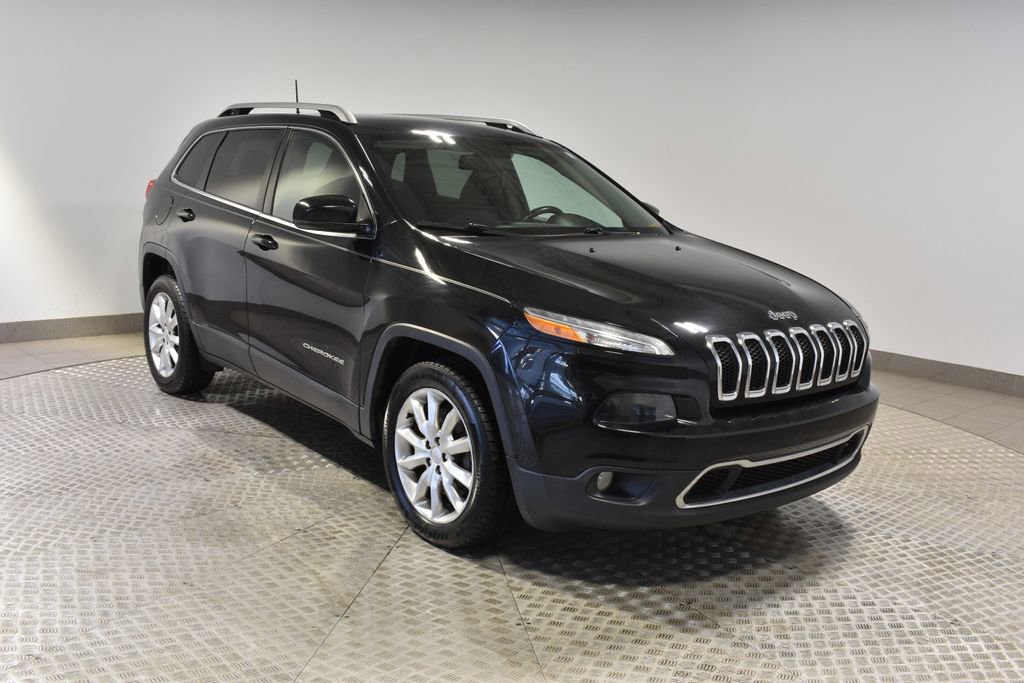 Used 2016 Jeep Cherokee Limited image 11