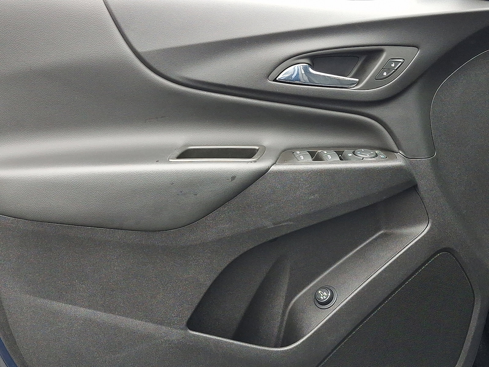 Used 2022 Chevrolet Equinox LT image 13
