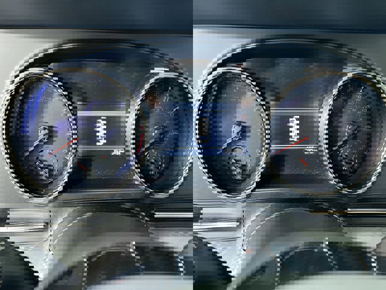 Certified 2024 Kia Carnival LX image 18