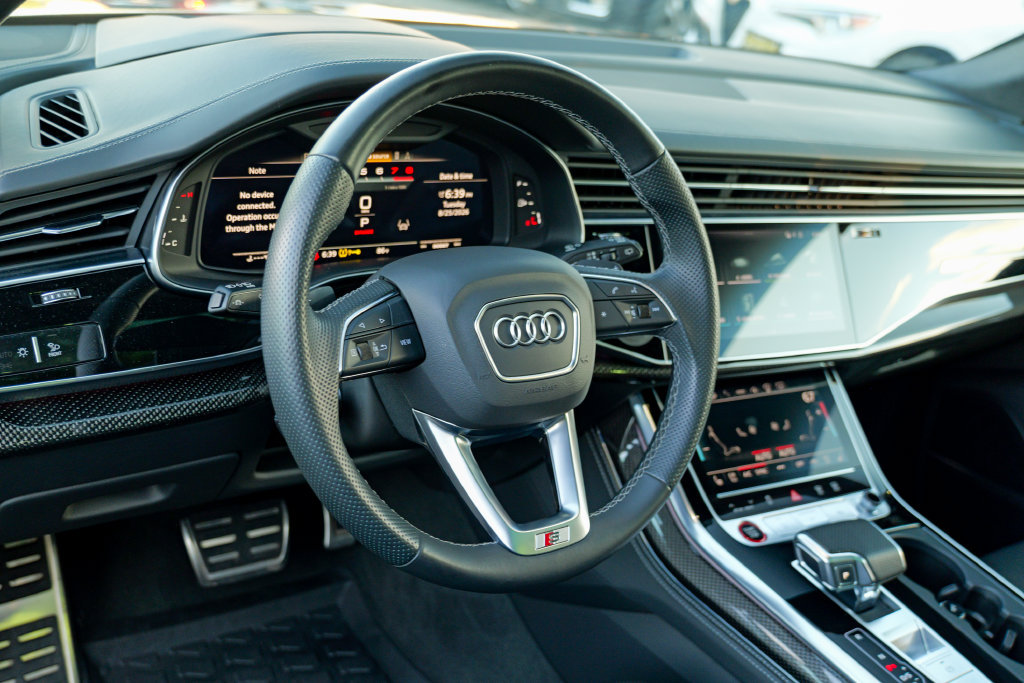 Used 2023 Audi SQ8 Prestige w/ Prestige Package AWD/4WD image 20