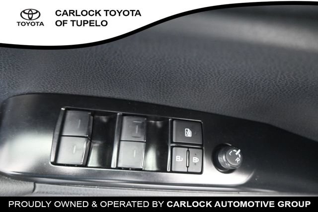 Used 2026 Toyota Camry SE FWD image 21
