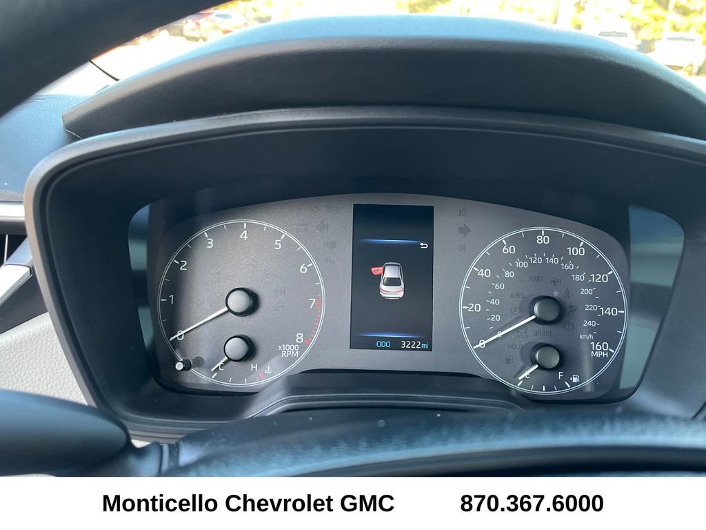 Used 2025 Toyota Corolla LE image 13