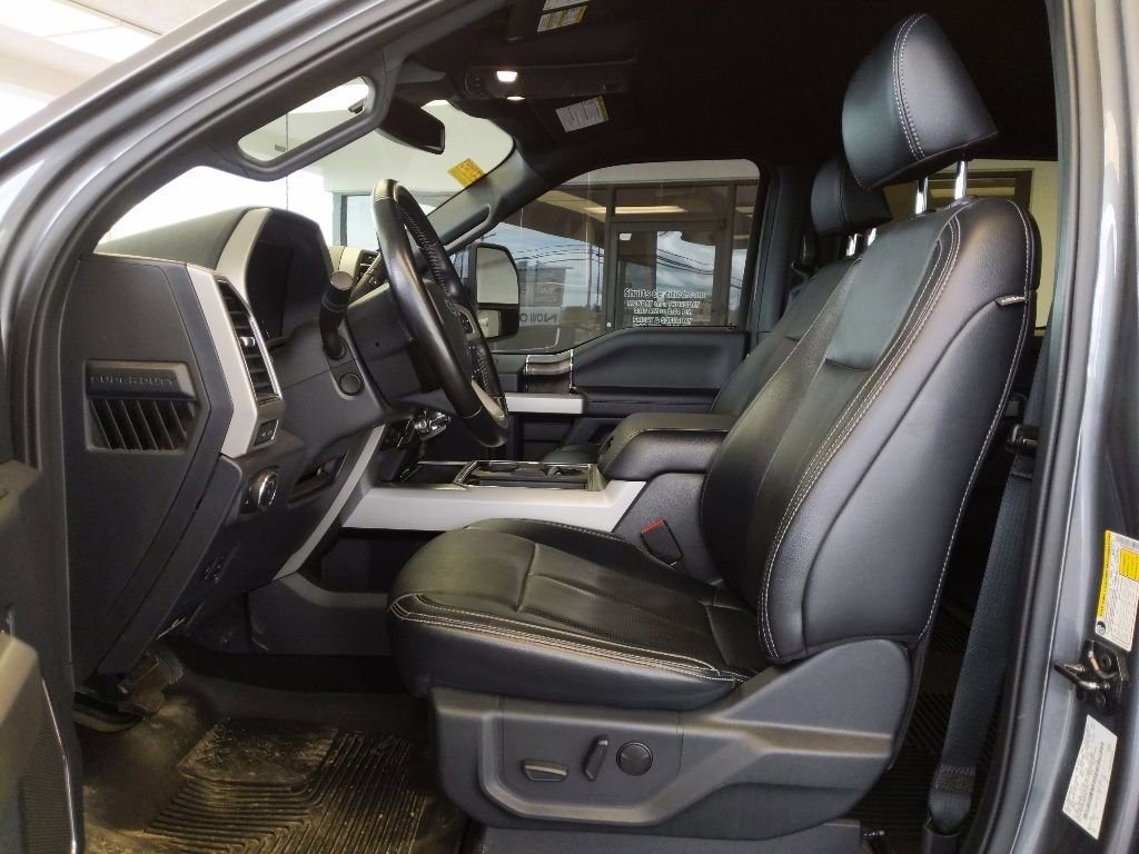 Used 2022 Ford F350 Lariat w/ Tremor Off-Road Package AWD/4WD image 14