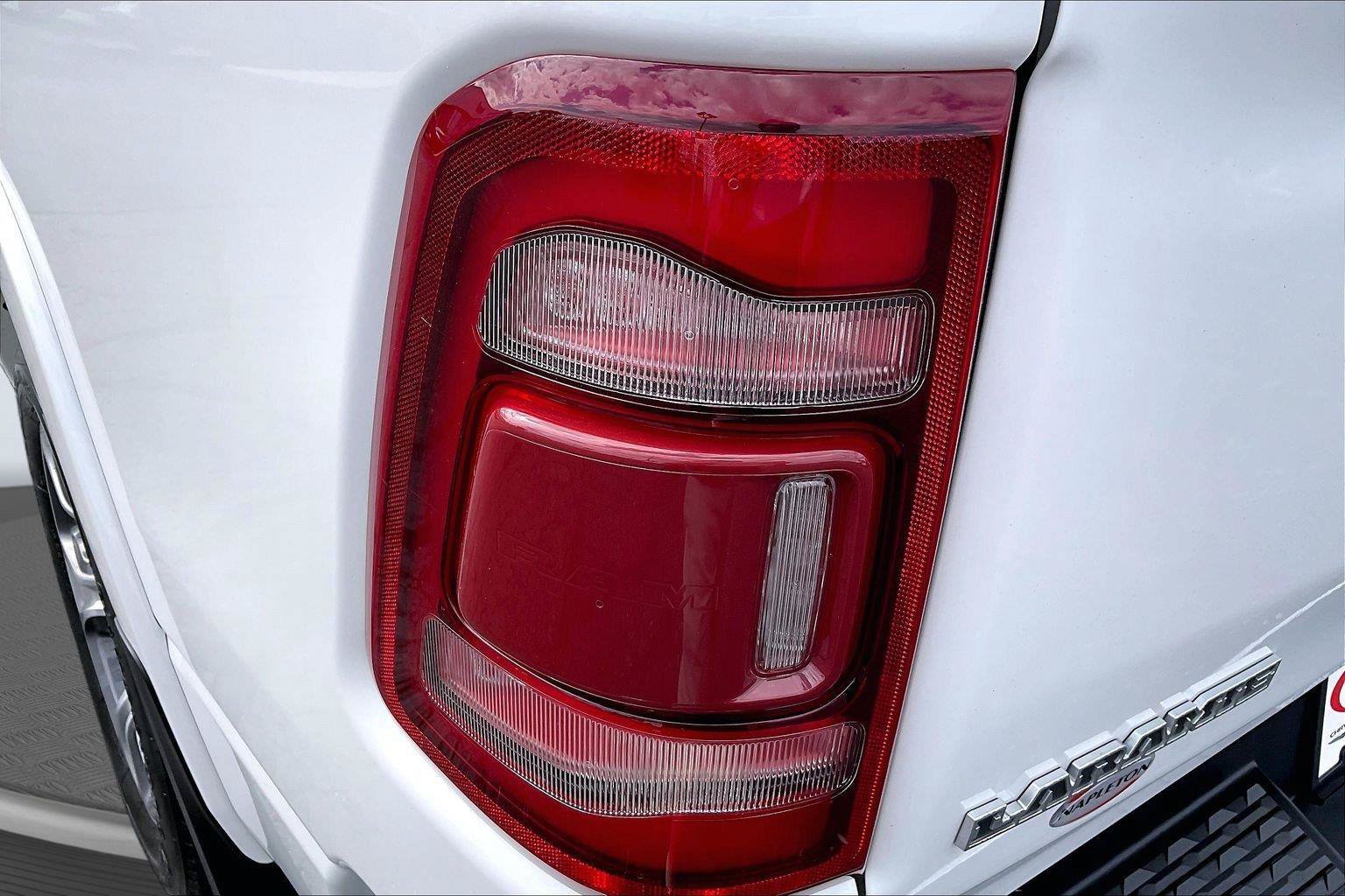 Used 2022 RAM 1500 Laramie AWD/4WD image 29