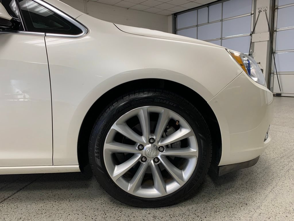 Used 2015 Buick Verano Leather FWD image 8
