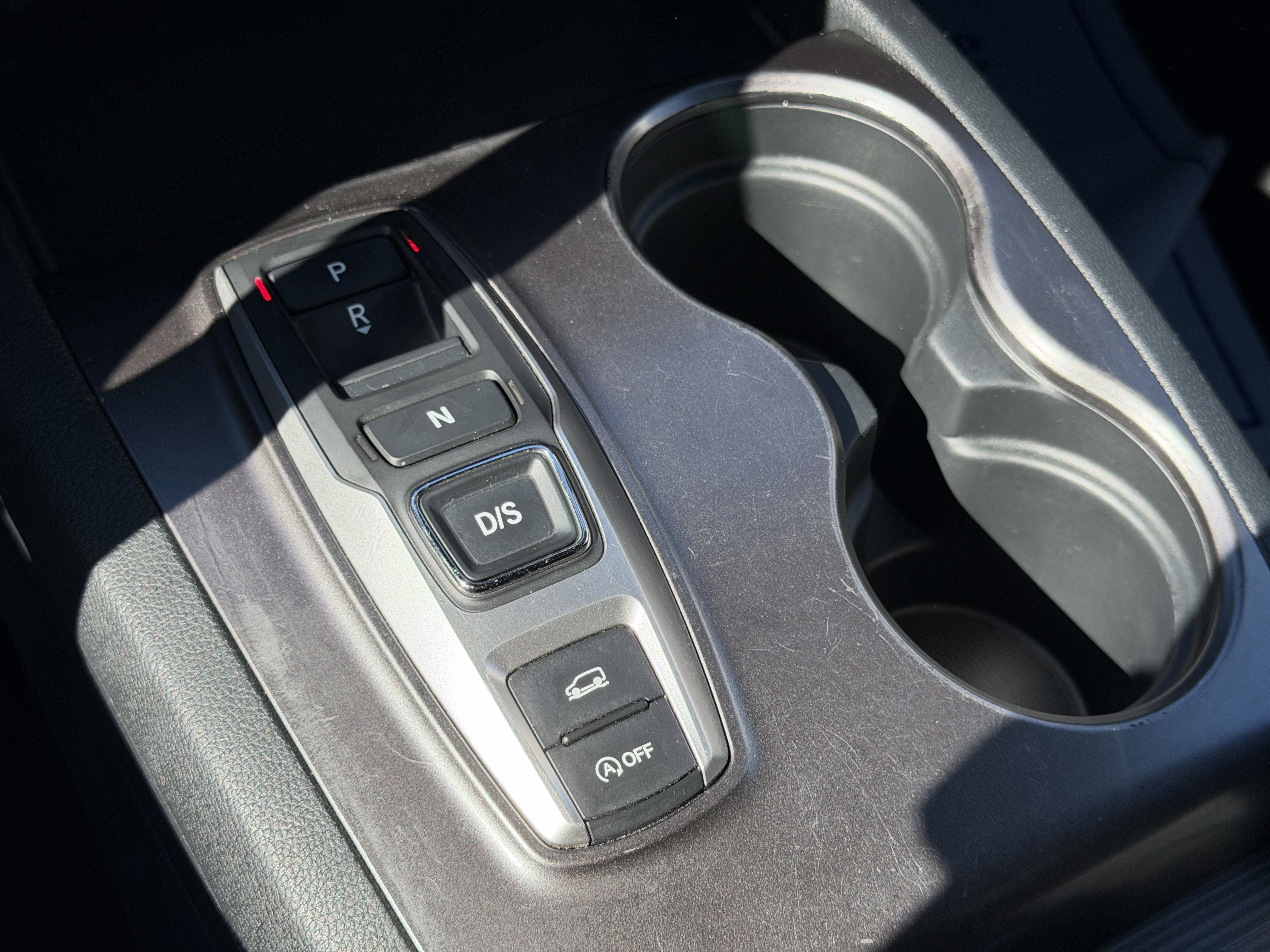 Used 2022 Honda Pilot Sport image 17