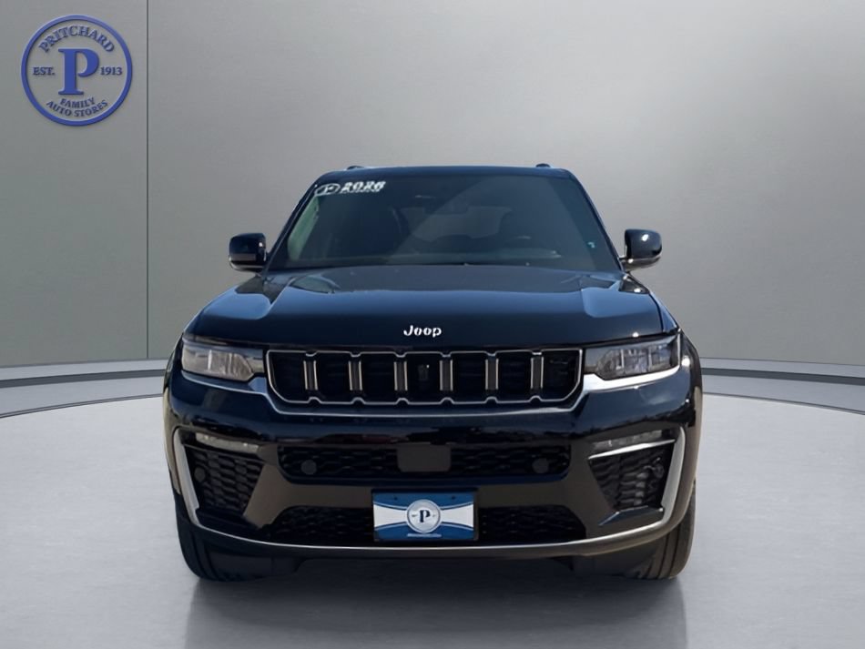 New 2026 Jeep Grand Cherokee Limited w/ Luxury Tech Group II AWD/4WD image 2