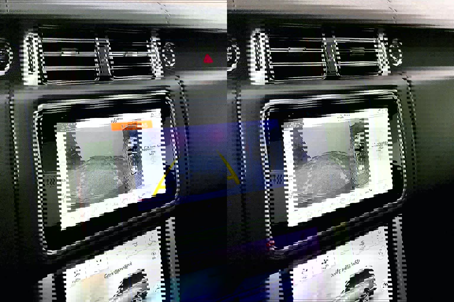 Used 2018 Land Rover Range Rover Supercharged image 25