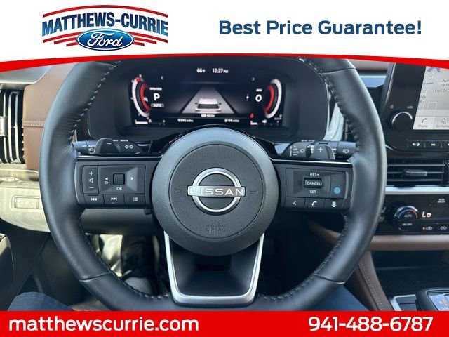 Used 2023 Nissan Pathfinder Platinum image 18