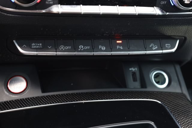 Used 2023 Audi SQ5 Prestige AWD/4WD image 24