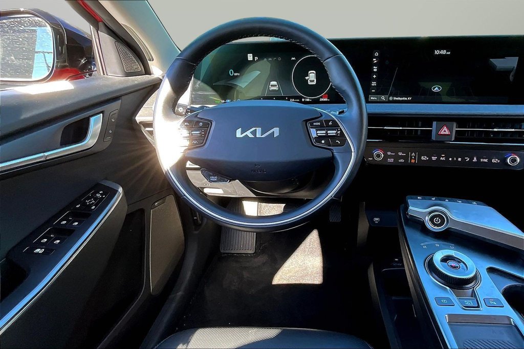 Used 2023 Kia EV6 Wind w/ Wind Technology Package AWD/4WD image 8