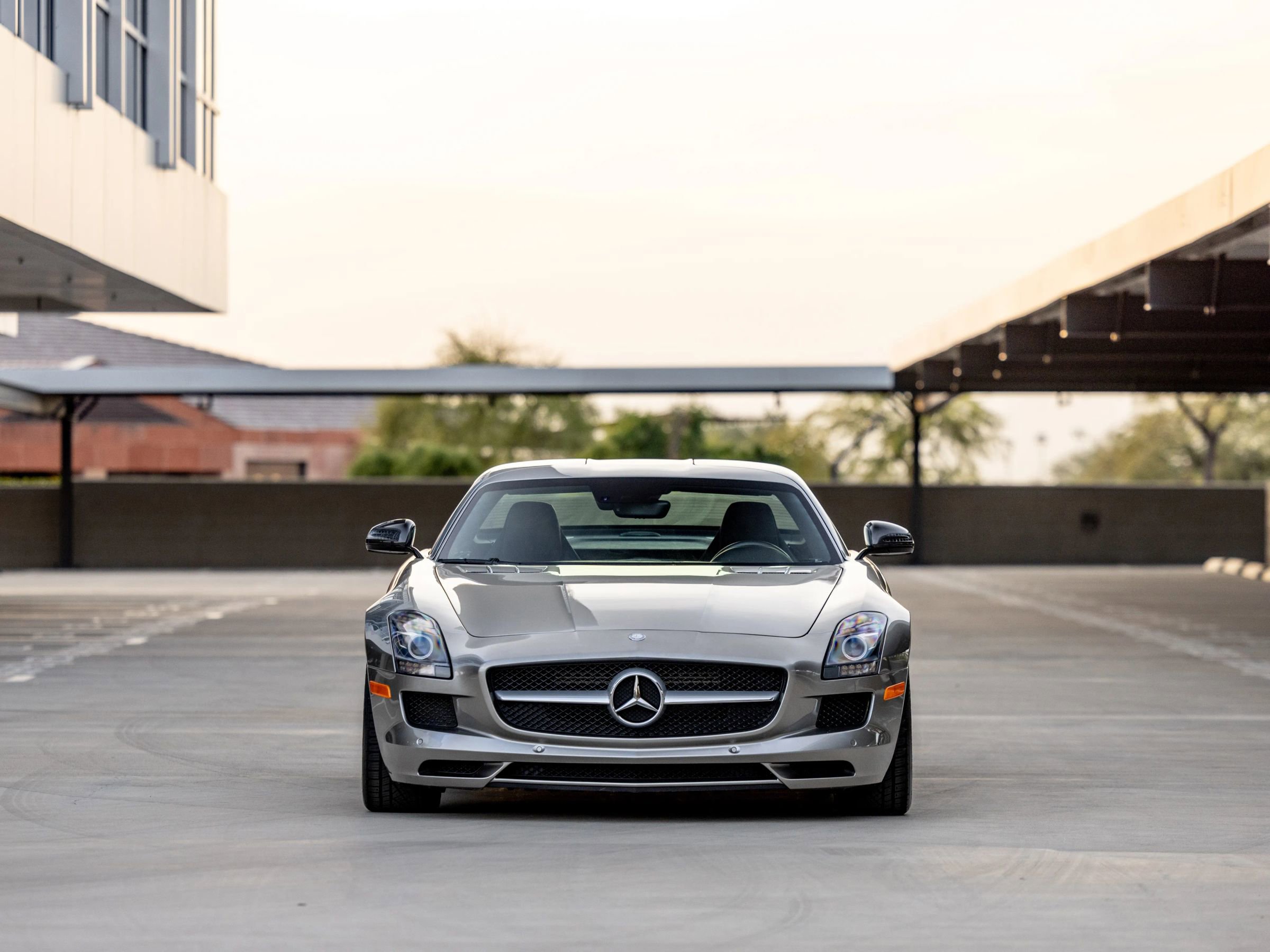 Used 2011 Mercedes-Benz SLS AMG Coupe image 4