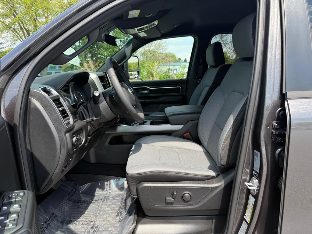 Certified 2026 RAM 1500 Big Horn AWD/4WD image 12