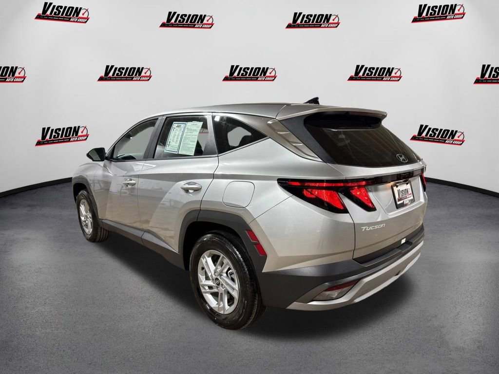 Used 2026 Hyundai Tucson SE image 7