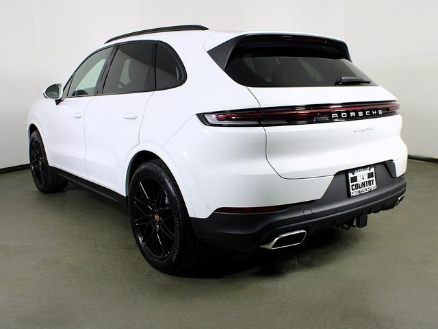 New 2026 Porsche Cayenne AWD/4WD image 3
