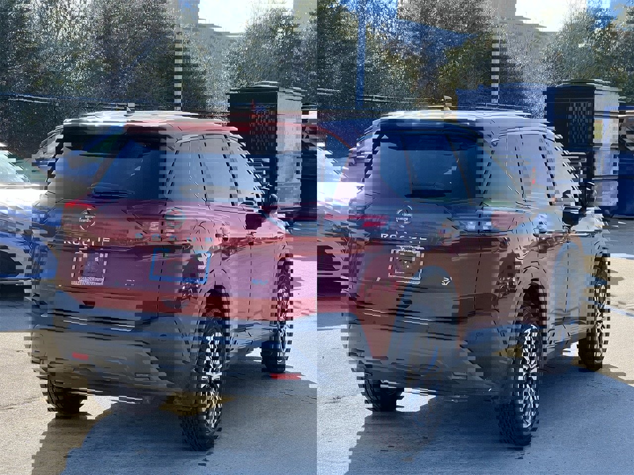 Certified 2023 Nissan Rogue SV image 4