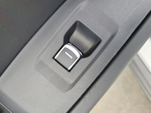 Certified 2025 Honda Accord SE image 15