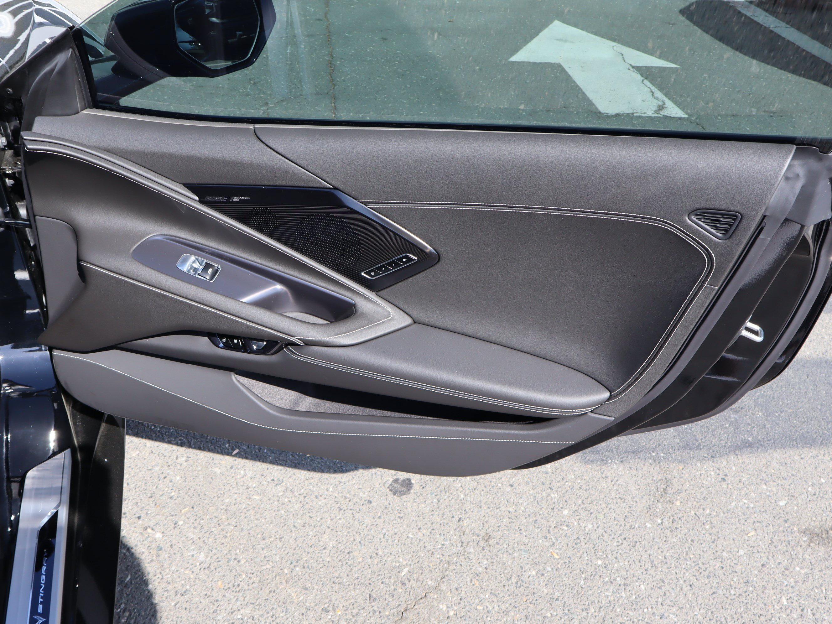 Used 2026 Chevrolet Corvette Stingray Preferred Cpe w/ Z51 Performance Package RWD image 32
