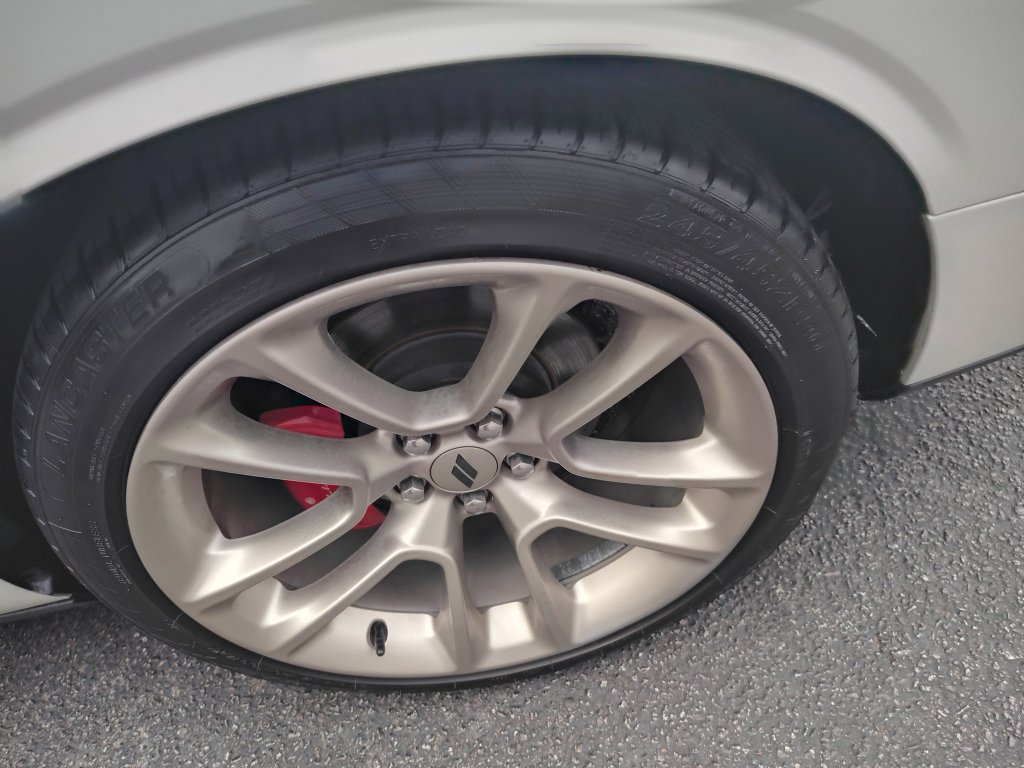 Used 2016 Dodge Challenger SXT Plus RWD image 6